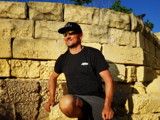 Siren T-Shirt "Explore Nature"schwarz