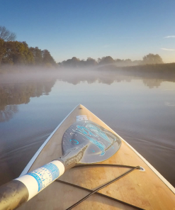 zweiteiliges SUP Carbon-Paddel Pacifica auf dem SIREN wahoo Raceboard