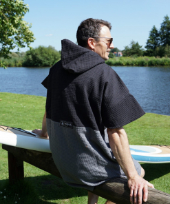 Travel Poncho Lighd von Wave Hawaii