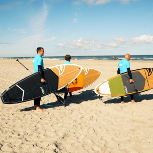TAIGA Boards Strand getragen Menschen