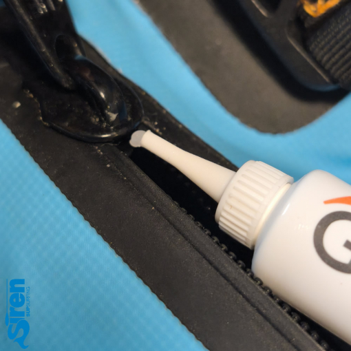 Zipper Grease Reißverschlussfett für wasserdichte Reißverschlüsse von SIREN SUPsurfing